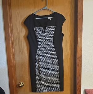 dressbarn Black and White Patterned Midi Sheath Dress